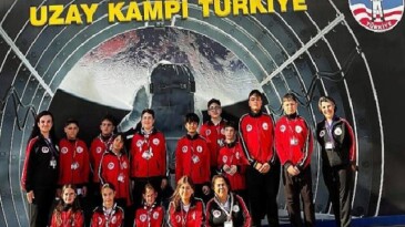 KKTC’li İzciler Bu Kere Uzay Atmosferinde Kamp Kurdu