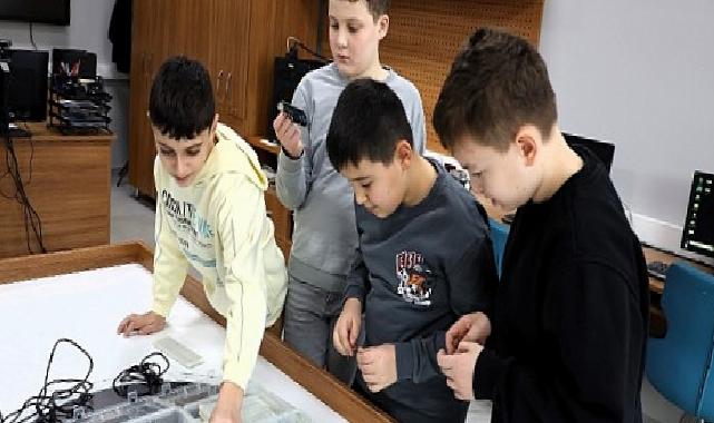 Kocaeli’nin geleceği Bilgievleri’nde şekilleniyor