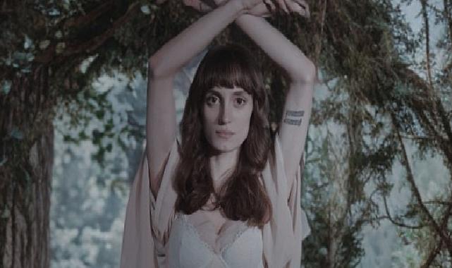 Leliel’den içsel bir yüzleşme: ‘Söz Gelimi’ (Synthetic Stars) yayında!