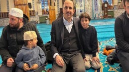 Lider Altay Kapı Camii’nde Gelenek Olarak Sürdürülen “Ümmet İftarı”nın Rahmetine Ortak Oldu