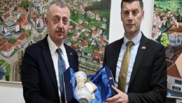 Lider Büyükakın da soydaşlarla iftar açtı