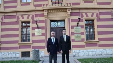 Lider Büyükakın’dan Bosna’da resmi temaslar