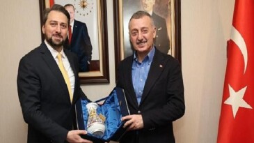 Lider Büyükakın’dan, Halep’te ağır ziyaret trafiği