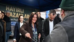 Lider Çerçioğlu Atatürk Kent Meydanı’nda Kurulan İftar Sofrasında Vatandaşlarla Bir Ortaya Geldi