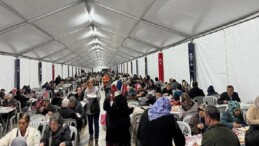 Lider Çerçioğlu Binlerce Vatandaşı Her Gün İftar Sofralarında Buluşturmayı Sürdürüyor