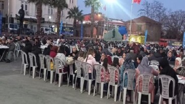 Lider Çerçioğlu binlerce vatandaşı her gün iftar sofralarında buluşturuyor
