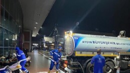 Lider Çerçioğlu’ndan Bayram Öncesi Otobüs Terminallerinde Temizleme Çalışması