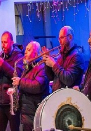 Lider Eşki Makedonya göçmenlerinin iftar sofrasına konuk oldu