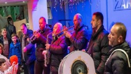 Lider Eşki Makedonya göçmenlerinin iftar sofrasına konuk oldu