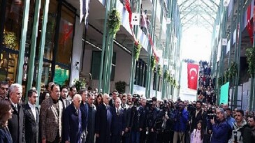 Lider Güner, ‘Esat Hâl’ açılışına katıldı