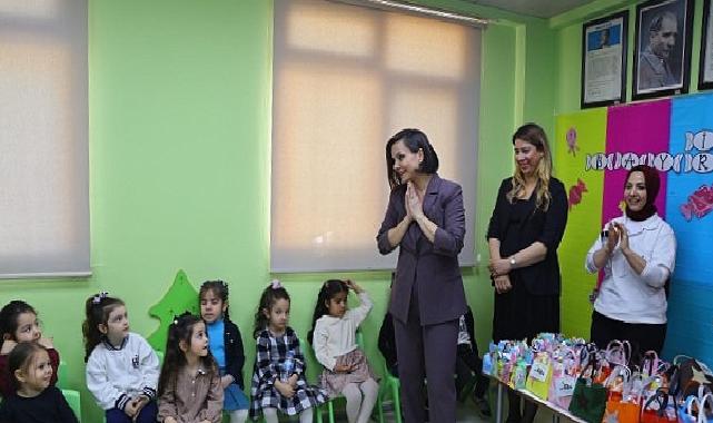 Lider Kınay “Her Emeğiniz Karabağlar’a Paha Katıyor”