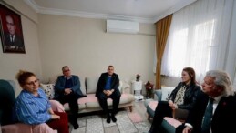 Lider Memnun’dan şehit eşine manalı ziyaret