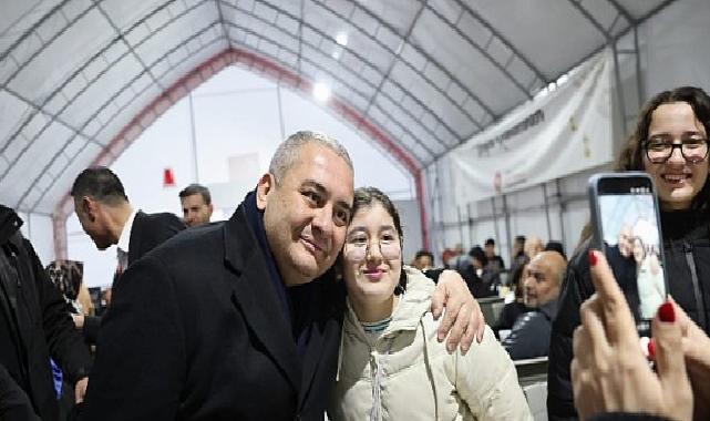 Lider Mesut Özarslan İftar Çadırında Vatandaşlarla Oruç Açtı