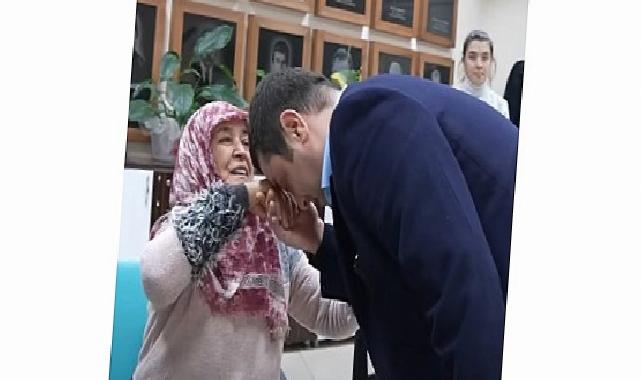 Lider Övünç Demir ile Cemile Teyzenin Duygulandıran Buluşması Milyonlara Ulaştı