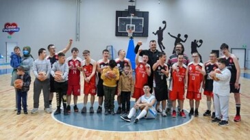 Lider Taşyasan “Özel dev adamlarla” buluştu