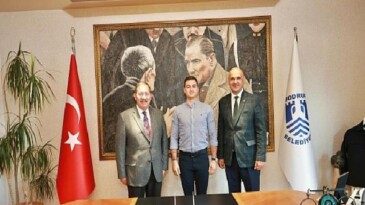 Lider Topuz’dan Lider Mandalinci’ye Ziyaret