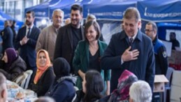 Lider Tugay Kadir Gecesi’nde birlik ve beraberliğe vurgu yaptı