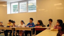 Maltepe Belediyesi’nin lisan kurslarıyla geleceğe hazırlanıyorlar