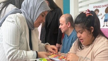 Menderes’te artı 1 farkındalık aktifliği