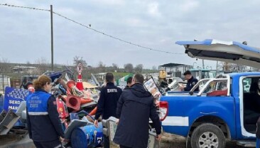 Nilüfer’de yaya yolları işgallerden arındırıldı