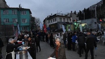 Osmangazi’de Gönül Sofraları Büyüyor