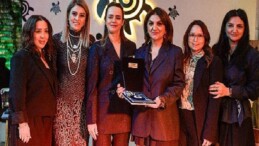 Öznur Tugay: Bayanlar için değişimi güç birliğiyle sağlayalım