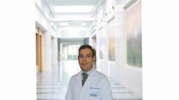 Saç telinden ince dikişlerle hudut sıkışmasına hassas tahlil