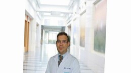 Saç telinden ince dikişlerle hudut sıkışmasına hassas tahlil