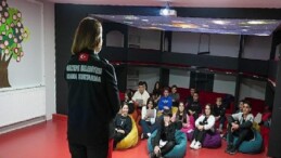 Sarsıntı Haftası’nda sağlam bina modelleri inşa ettiler