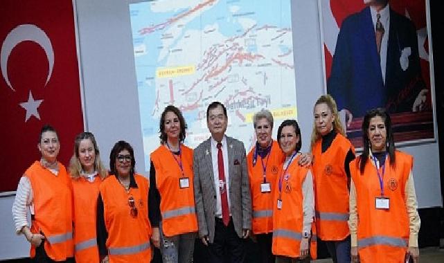 Sarsıntı Uzmanı Moriwaki Ayvalık’ta Uyardı: “Yapı ve Yer Güvenliği Hayat Kurtarır”