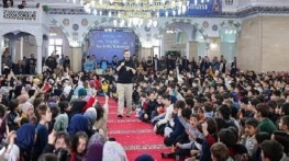 Selçuklu’da Sertaç Abi çocuklarla ‘Kardeşlik Buluşması’nda bir ortaya geldi