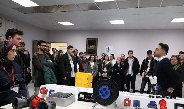 Teşebbüsçü Adayları Endüstrinin Kalbinden İlham Aldı