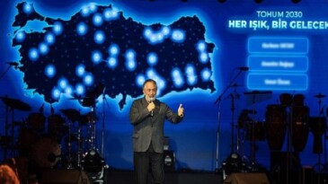 Tohum Otizm Vakfı 23. Yıl Gala Gecesi’nde 2030 Vizyonunu Paylaştı: “Hedef, Dijitalleşme ile Nitelikli Eğitimi Türkiye’nin Her Yerine Ulaştırmak”