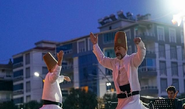 Torbalı’da 3 bin kişi tıpkı sofrada oruç açtı