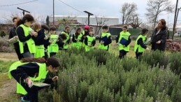 Ürünlü’de tabiat sevgisi yeşeriyor