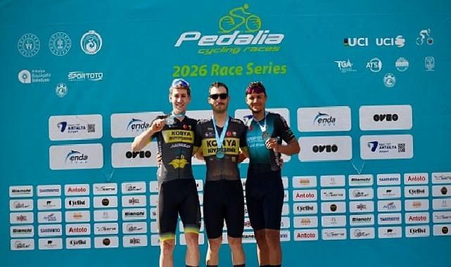 Yılmaz ve Tarakçı’dan Antalya’da İkili Zafer