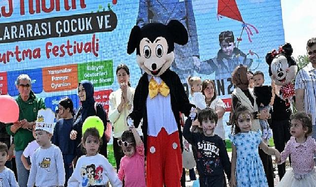 23 Nisan Çocuk ve Uçurtma Şenliği bayram coşkusuyla yaşanıyor