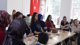 Anne Adaylarına Yol Gösteren Seminer