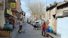 Ayvalık’ta Paklık Seferberliği Sürüyor