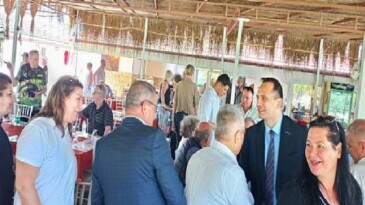 Bornova Muhtarlar Akademisi’nden manalı final