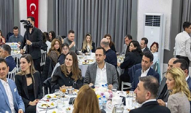 Bornova’da dokumacılık mühendislerinden güçlü bildiri