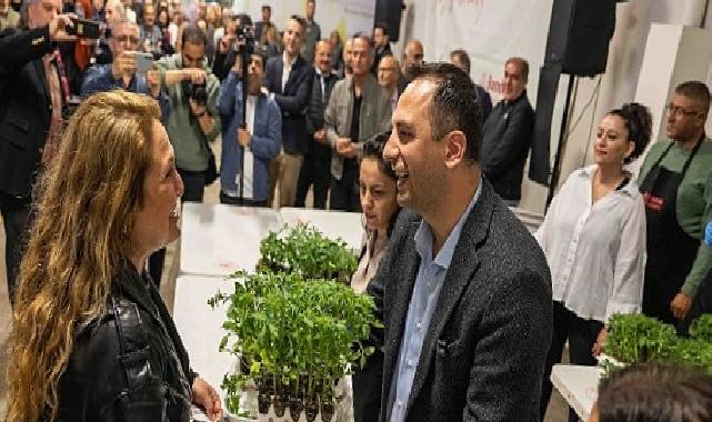 Bornova’da toprağa can, üreticiye takviye