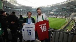 Bursaspor Tribünlerinde Kardeşlik ve Coşku Bir Ortada