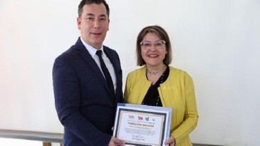 DEÜ Bilim Kafe Sohbetleri’nin 6’ncı Buluşmasında “Bilimin Işığında Güneşten Nasıl Korunmalıyız?” Konuşuldu