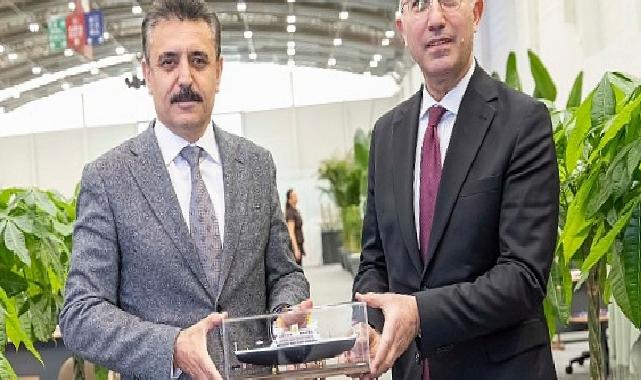 Dikili-Midilli Seferleri 1 Mayıs’ta yine başlıyor