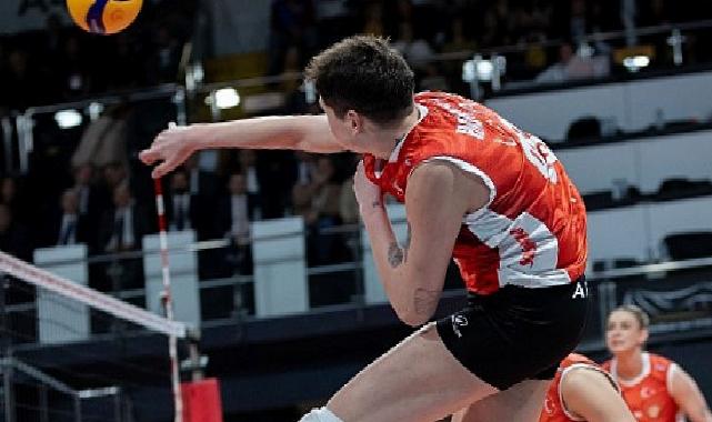 Eczacıbaşı Dynavit 3.’lük için uğraş edecek