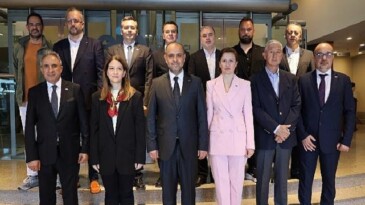 Ege Deri ve Deri Mamulleri İhracatçıları Birliğinde Halil Gündoğdu Devri