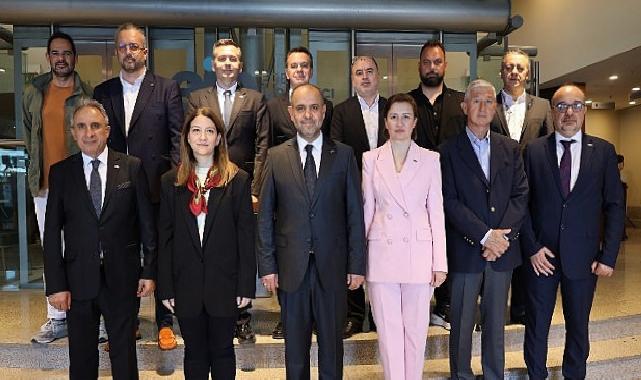 Ege Deri ve Deri Mamulleri İhracatçıları Birliğinde Halil Gündoğdu Devri