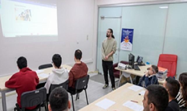 Engelli gençler, iş hayatına hazırlanıyor