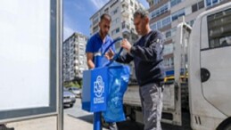 ESHOT’tan duraklarda paklık hareketi